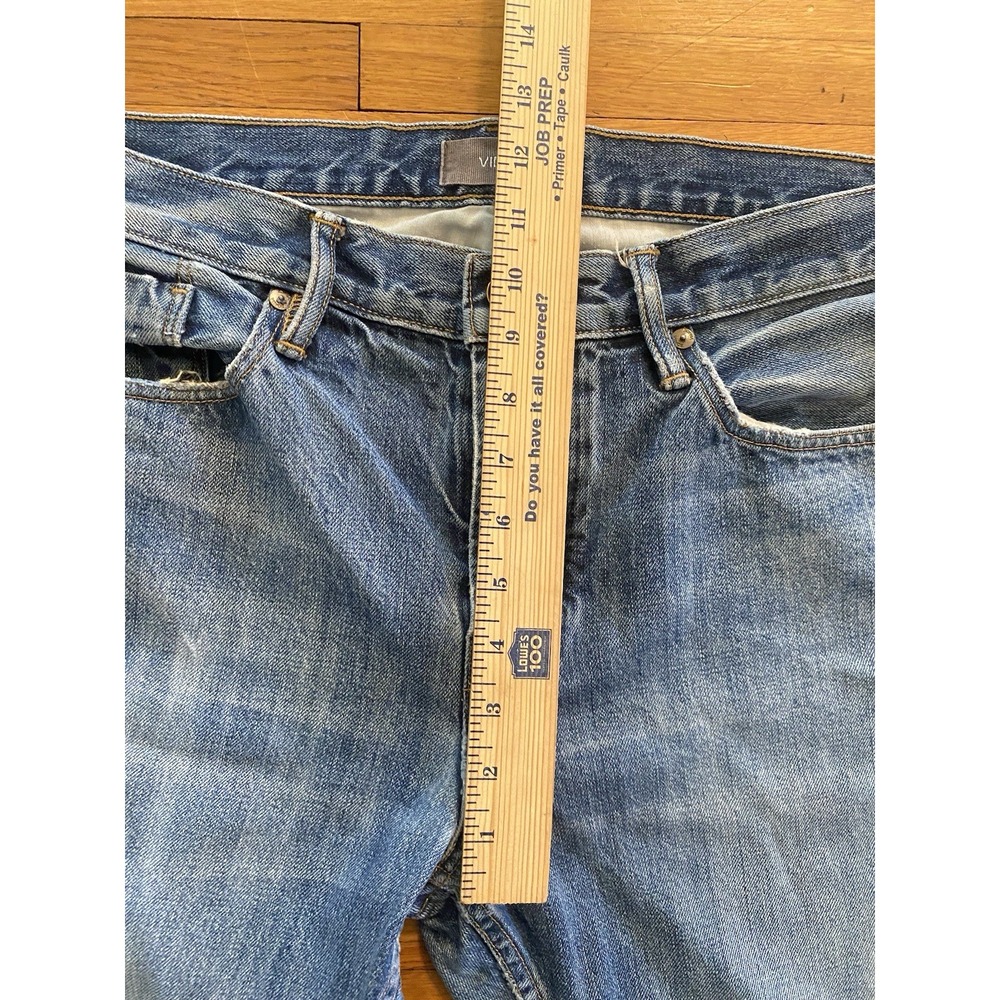 VINCE. Jeans Mens 32x33 Medium Wash USA Made Straight Button Fly Distressed - Picture 10 of 14